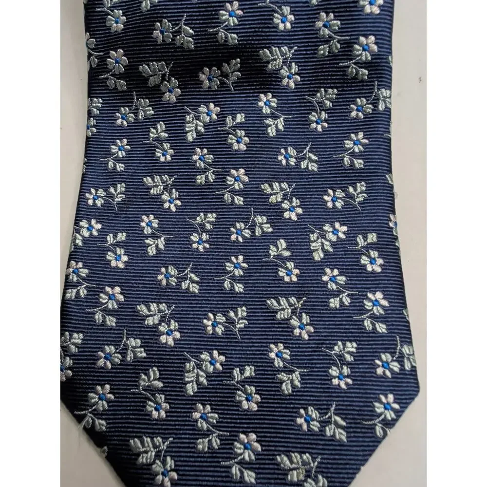Paul Fredrick 100% Silk Men's Neck Tie Navy Blue Silver Floral Hand Made Italy